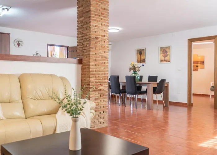 Adriana By Ruralidays