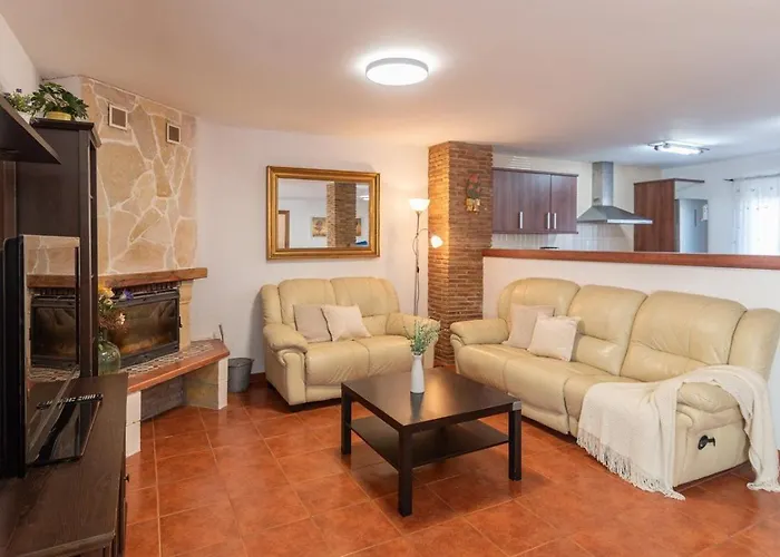 Adriana By Ruralidays *